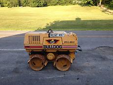 STONE BULLDOG TRENCH COMPACTOR ROLLER DOUBLE DRUM DIESEL ENGINE