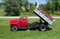 FORD F-700 DUMP TRUCK, 358016 MILES, CATERPILLAR ENGINE, 1984
