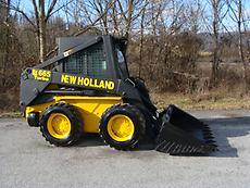 1995 LX665 NEW HOLLAND SKID STEER ENCLOSED CAB LOW HOURS !!!