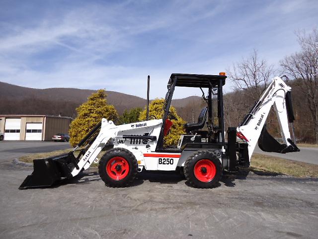 B+250+Bobcat+Backhoe Details about BOBCAT KUBOTA DIESEL B250 4X4X4 MINI BACKHOE LOADER