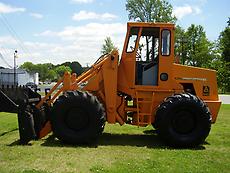 840 ALLIS CHALMERS ARTICULATING WHEEL LOADER