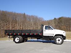 1999 GMC C6500 SINGLE AXLE STAKE SIDE FLATBED DUMP TRUCK 