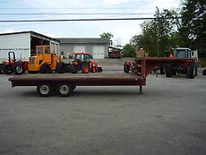 NICE  DELTA 1985 28 FOOT GOOSE\NECK TRAILER