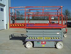 2001 Skyjack SJ-4832 Scissor Lift