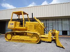 JOHN DEERE 750B CRAWLER DOZER WITH FULL 6 WAY HYDRAULIC BLADE