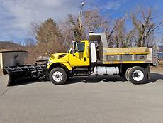 2008 INTERNATIONAL 7400 SNOW PLOW DUMP TRUCK