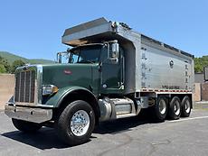 2015 PETERBILT 367 FACTORY TRI-AXLE DUMP TRUCK MAC ALUM DUMP BED