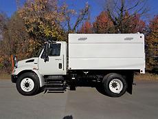 2012 INTERNATIONAL DURASTAR 4300 CHIPPER DUMP TRUCK (LOW MILES)