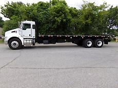 2018 KENWORTH T370 30' INDUSTRIAL ROLLBACK TRUCK