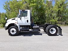 2008 INTERNATIONAL 4400 DAYCAB ROAD TRACTOR