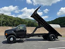 FORD F750 18 FT FLATBED DUMP TRUCK CATERPILLAR DIESEL 7 SPEED