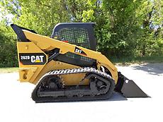 2017 CAT 262D RUBBER TRACK SKID STEER LOADER