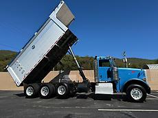 2013 PETERBILT 367 FACTORY TRI-AXLE DUMP TRUCK MAC ALUM DUMP BED